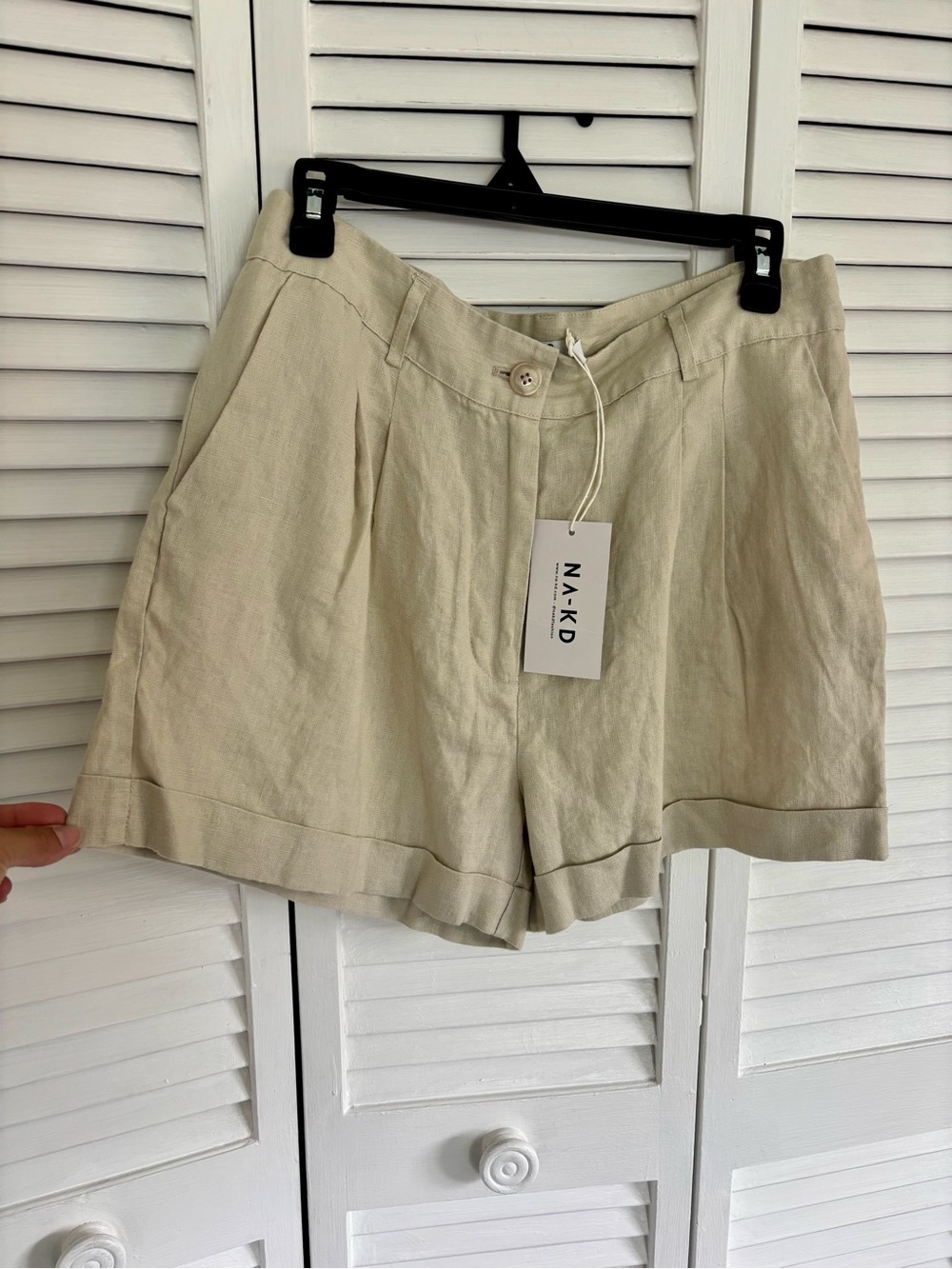 NA-KD High-Waist Cream Linen Blend Pleated Women’s Shorts
